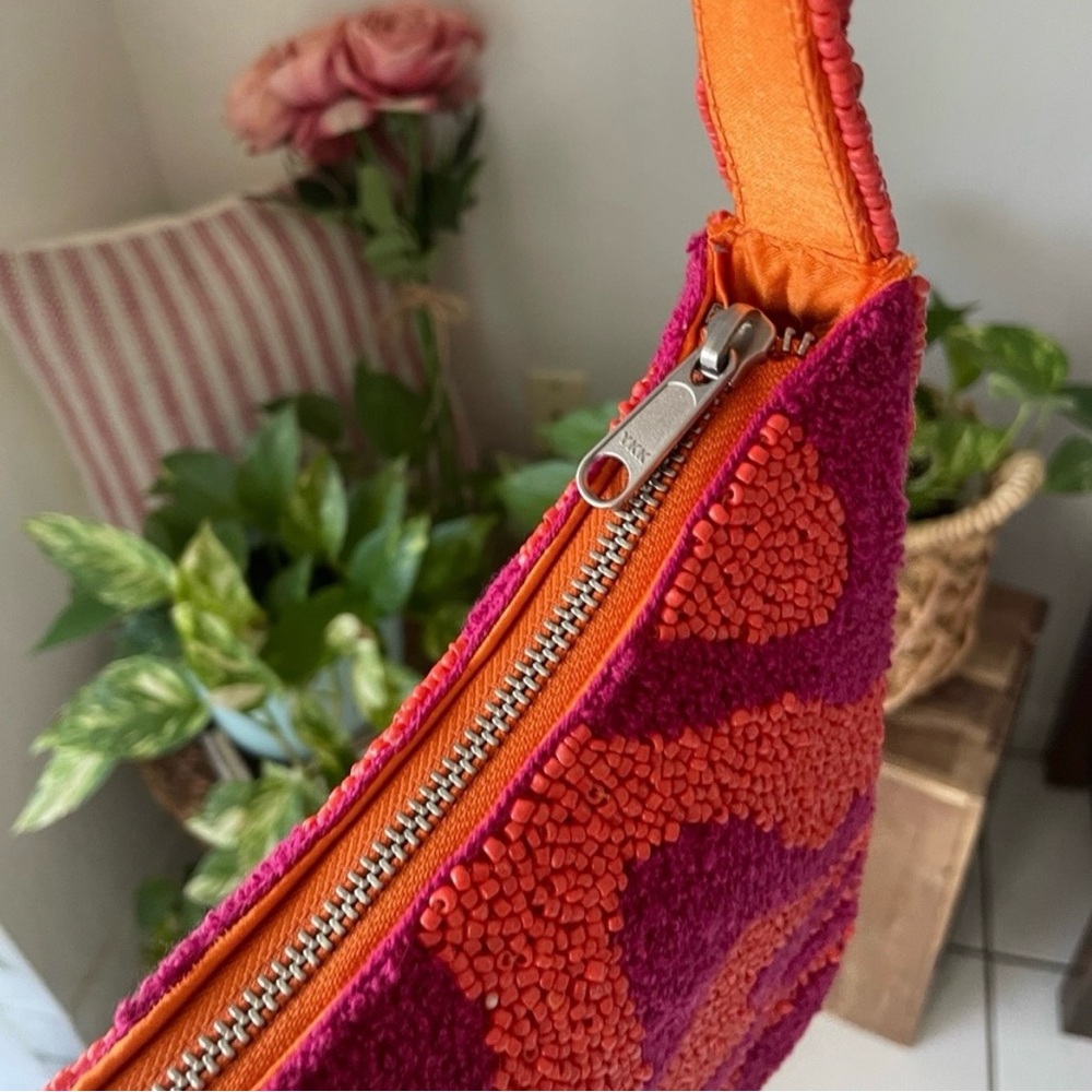 Beaded Shoulder Bag Colorblock Orange & Fuchsia - Picture 6 of 7